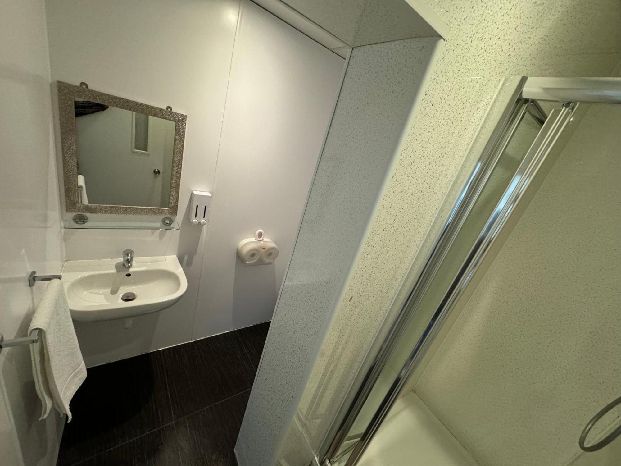 Namaste Palace Hotel نورويش المظهر الخارجي الصورة